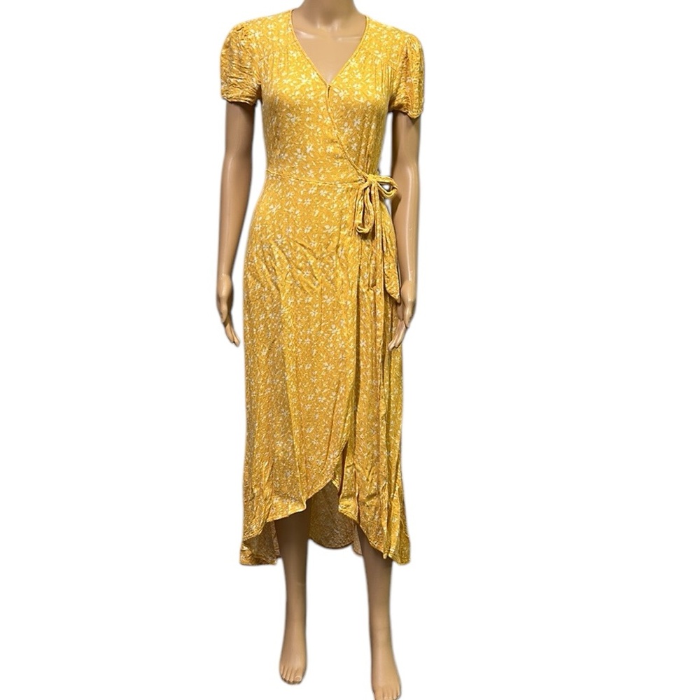 Universal Thread Wrap Short Sleeve Yellow White Floral Hi Low Dress Womens XS